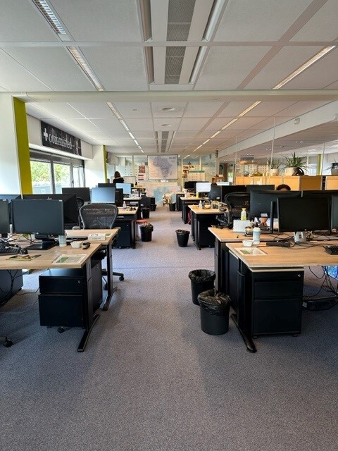 iEmpty_office